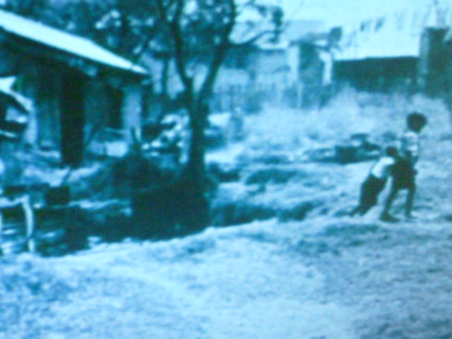 Children in camp near golf course - La Perouse